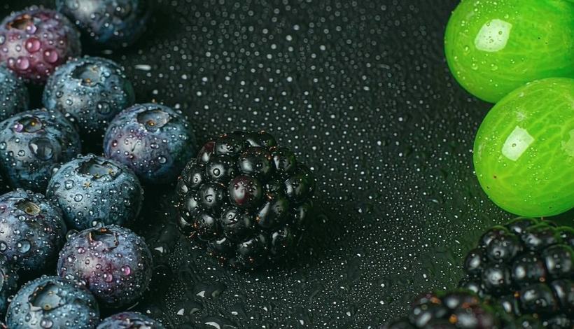Fruit Blend E Juice packaging detail